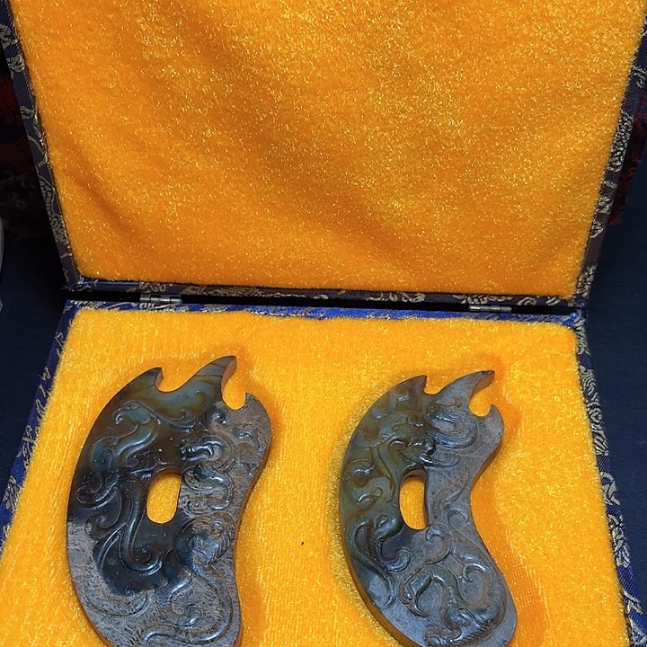 底槽青一物一图发货，支持七天无理由。