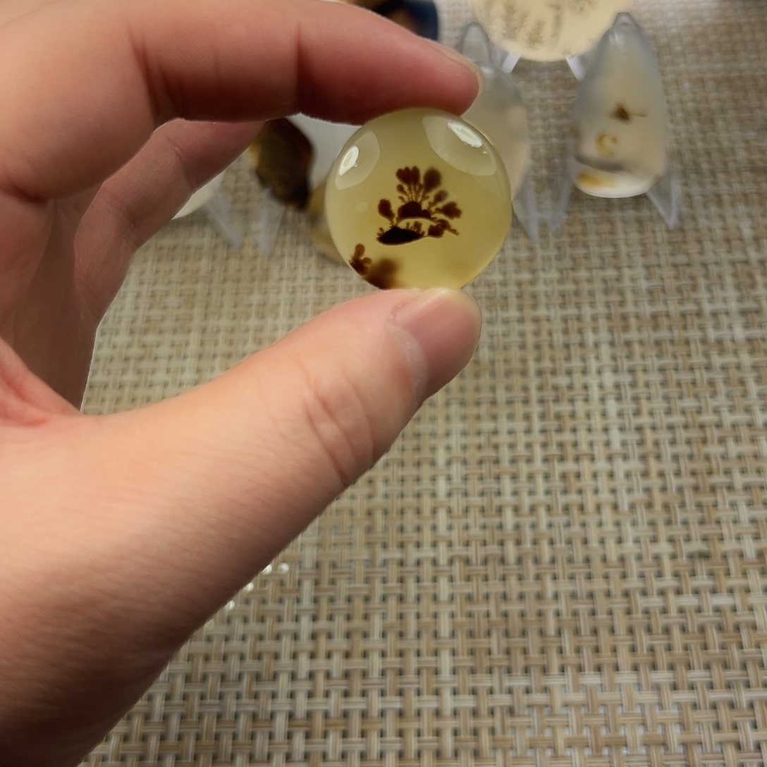 7***7玛瑙/玉髓未镶嵌颈饰