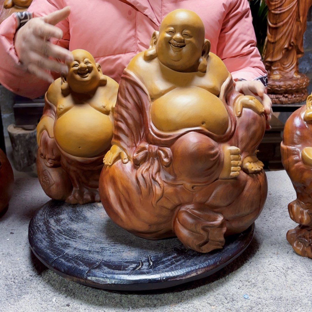 娱***裁香樟木福袋弥勒佛香樟木不退不换放漏价