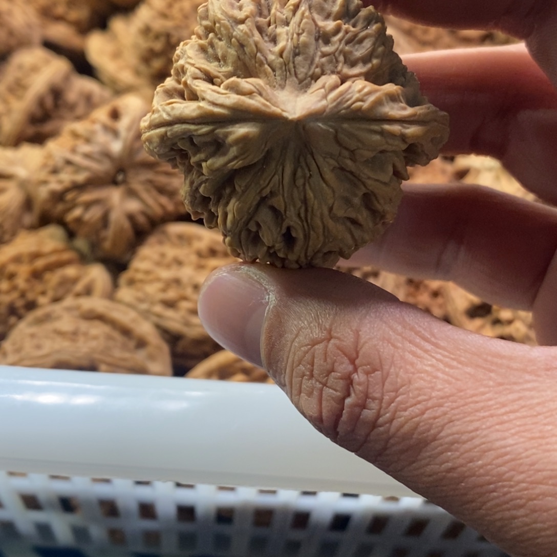 海***漂文玩核桃吊坠南疆