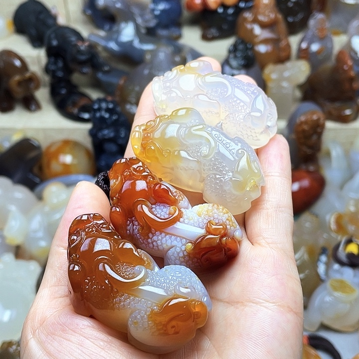 玛瑙/玉髓饰品未镶嵌大**?