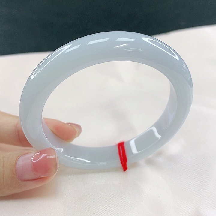 翡翠未镶嵌手镯圈53.6，79106