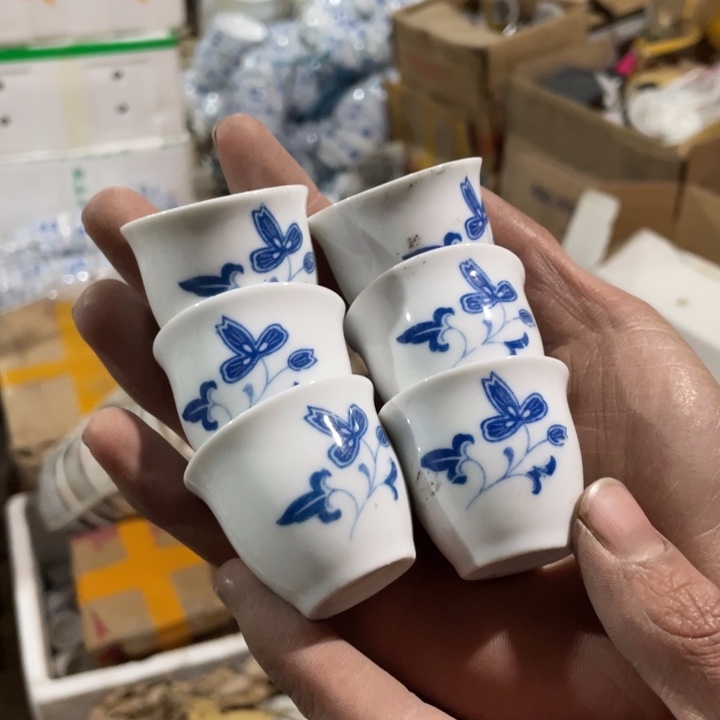 摆件盘子碗砂锅都有6个
