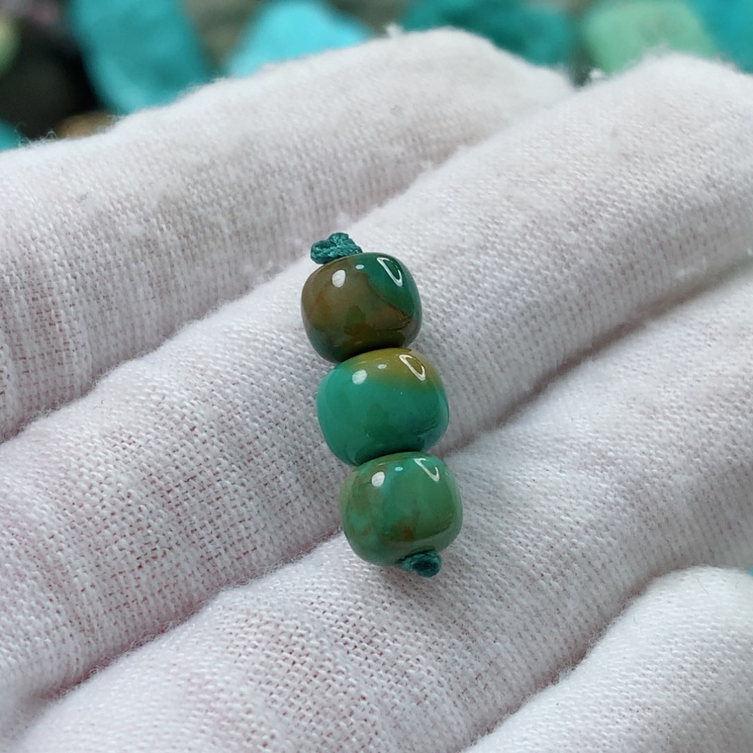 绿松石未镶嵌珠宝半成品