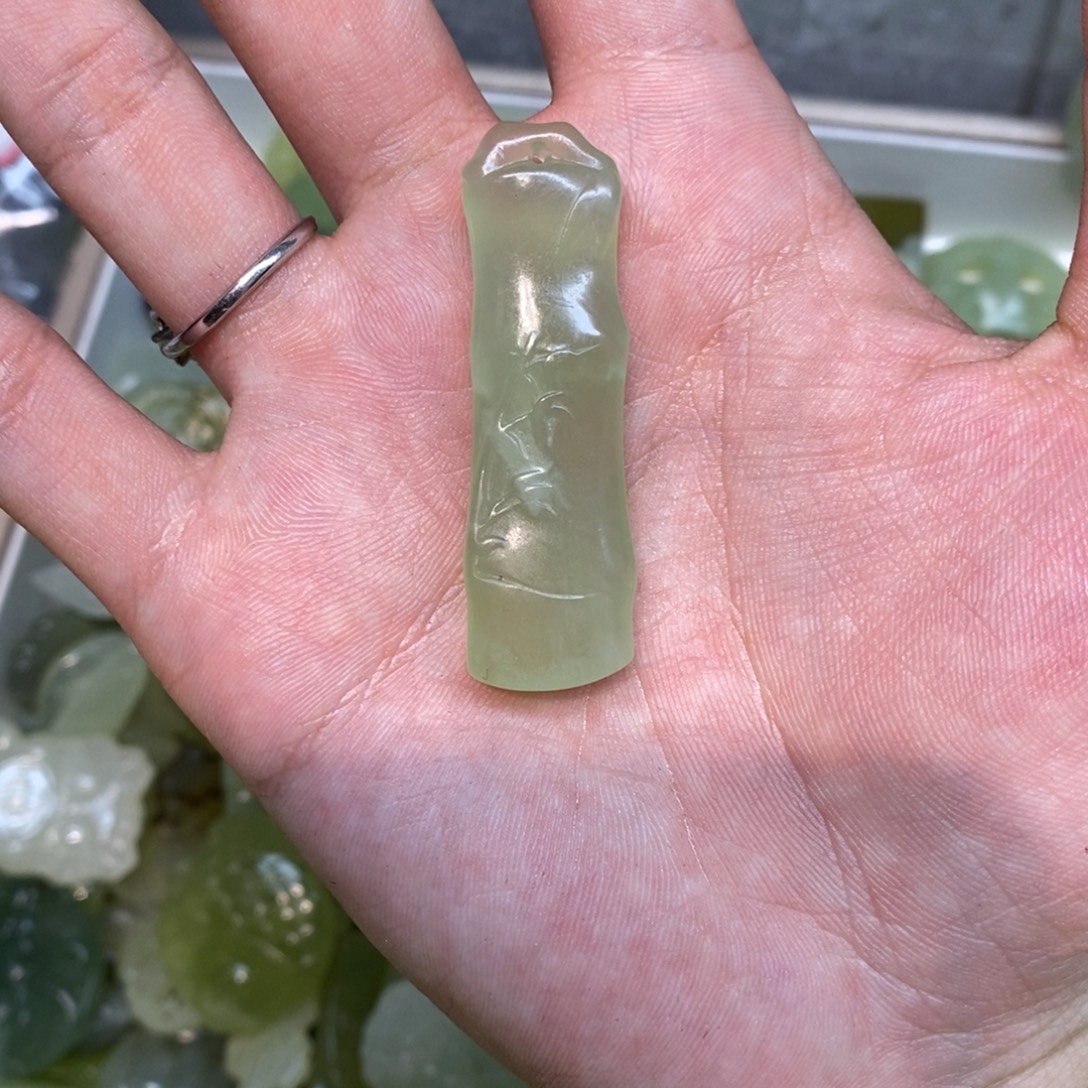 岫玉未镶嵌吊坠(不含链)两单包邮