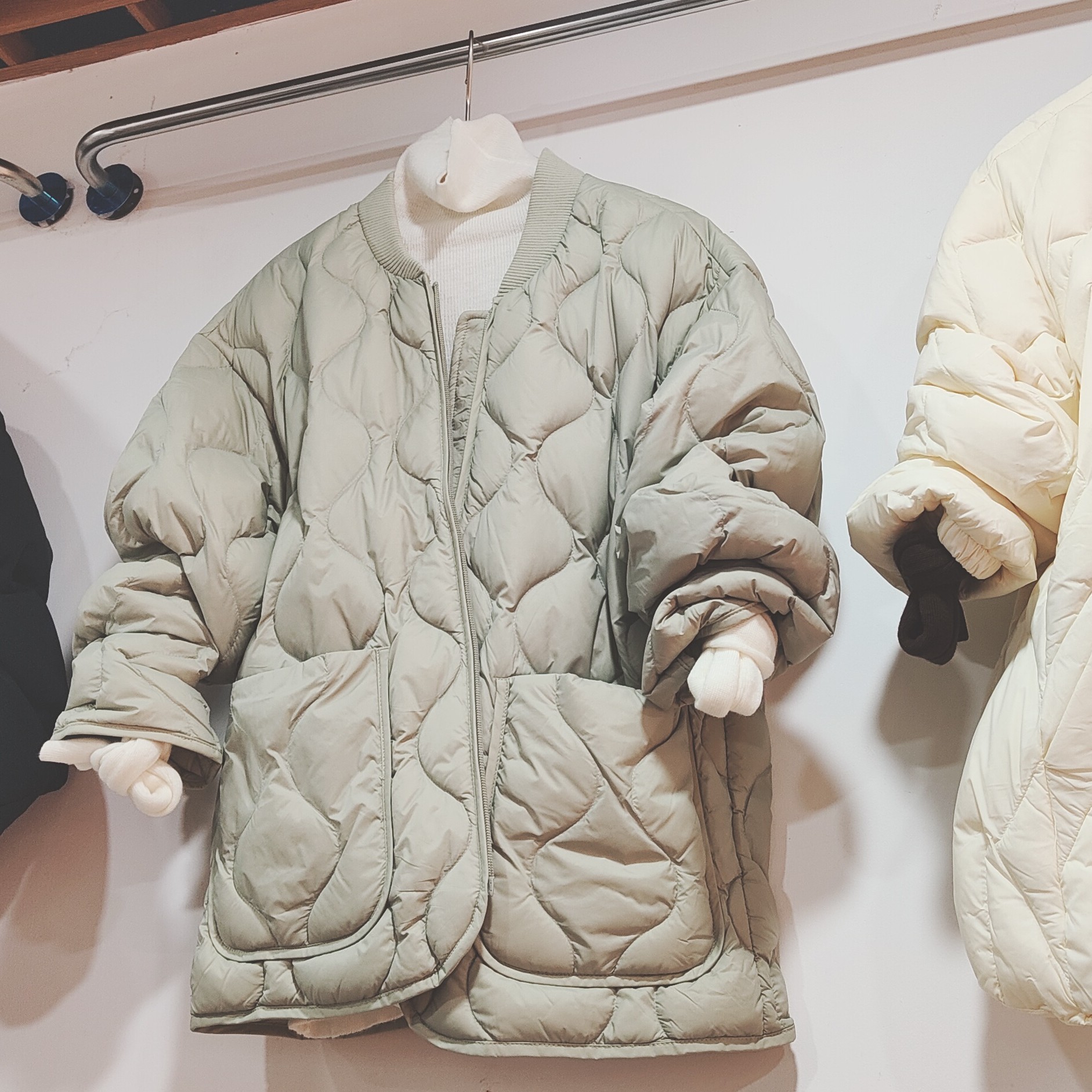 冬季外穿百搭毛绒外套保暖舒适时尚休闲简约上衣女款