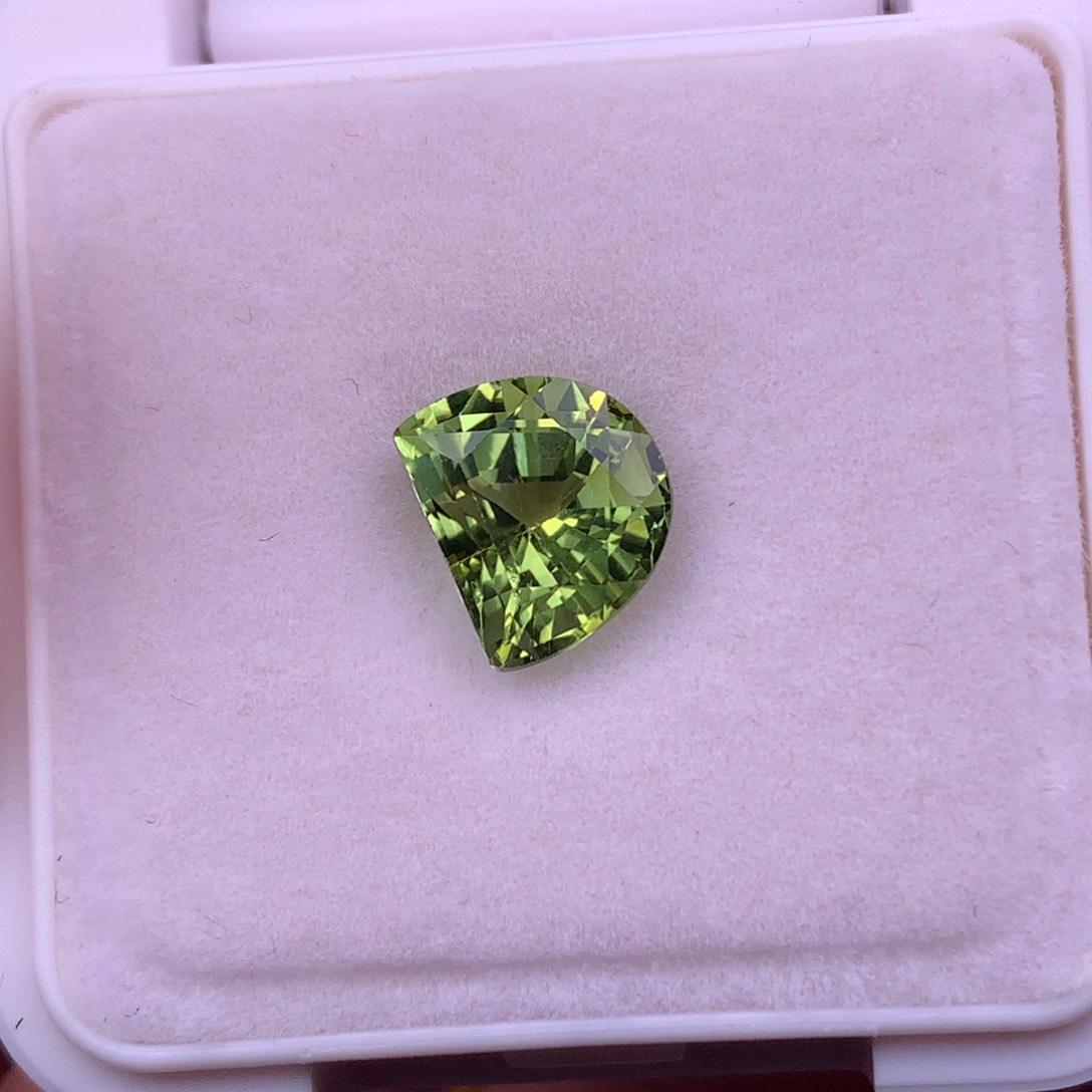 碧玺珠宝半成品未镶嵌3.05ct
