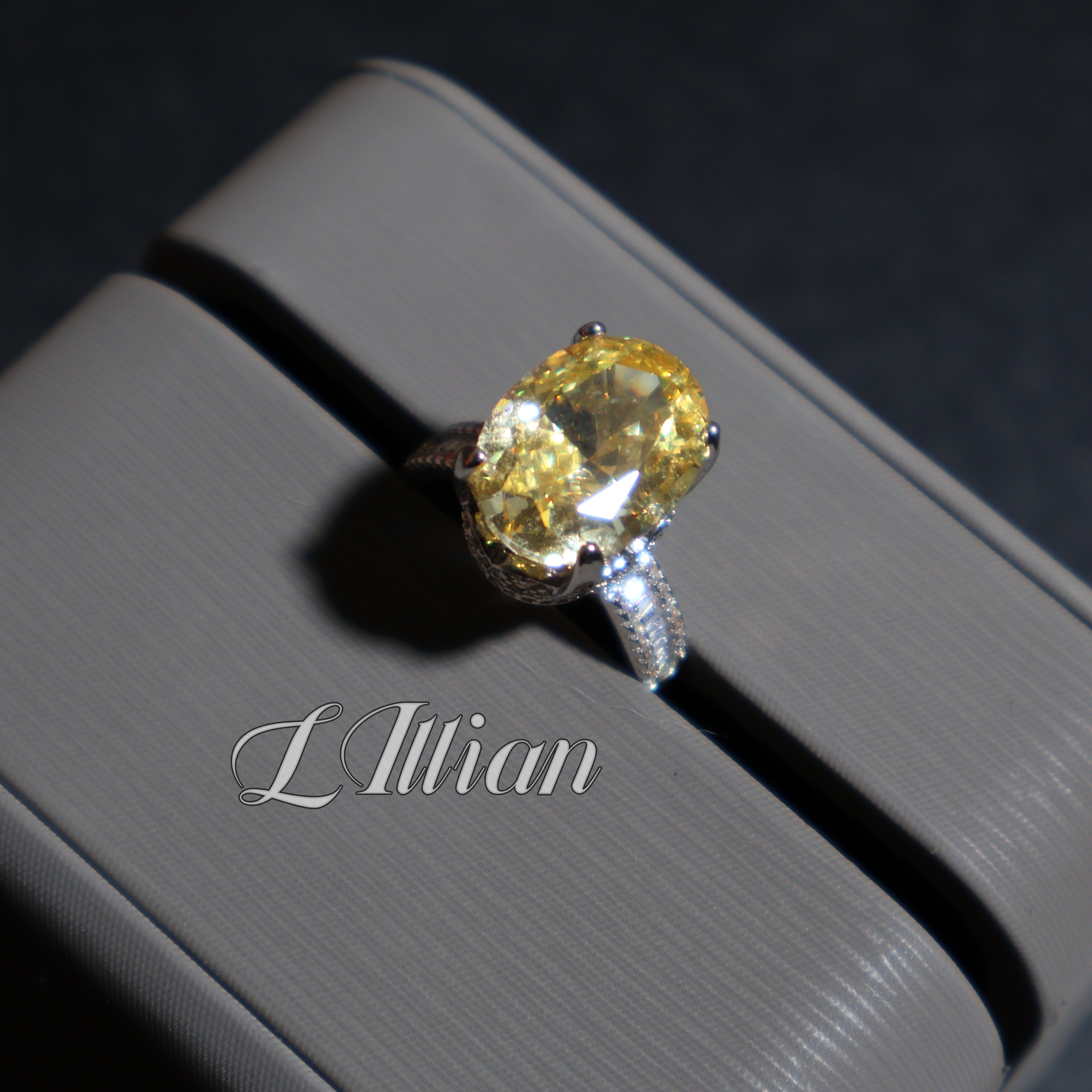 合金戒指 莉莉安 【艳彩黄】冰花切鸽子蛋戒指RY024