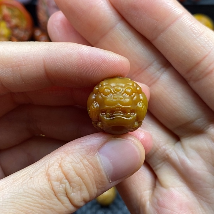 用***9玛瑙/玉髓未镶嵌圆珠战国红圆珠