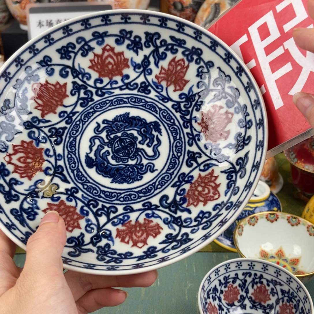 陶瓷的设计师是一个