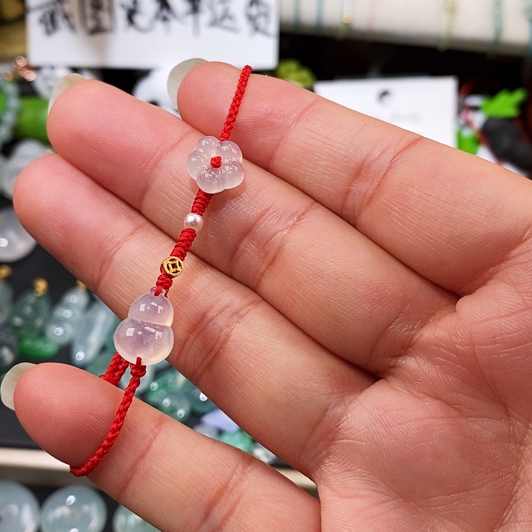 翡翠未镶嵌颈饰白月光葫芦