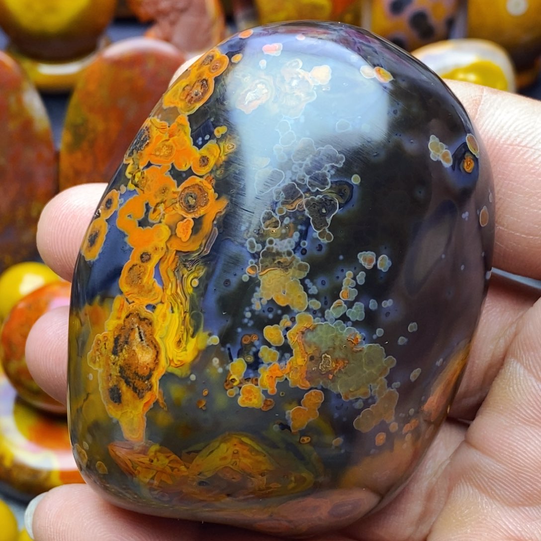 玛瑙/玉髓手把件未镶嵌