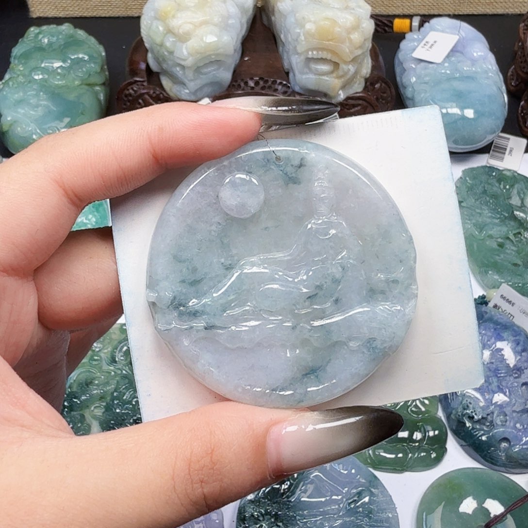 翡翠未镶嵌挂件翡翠