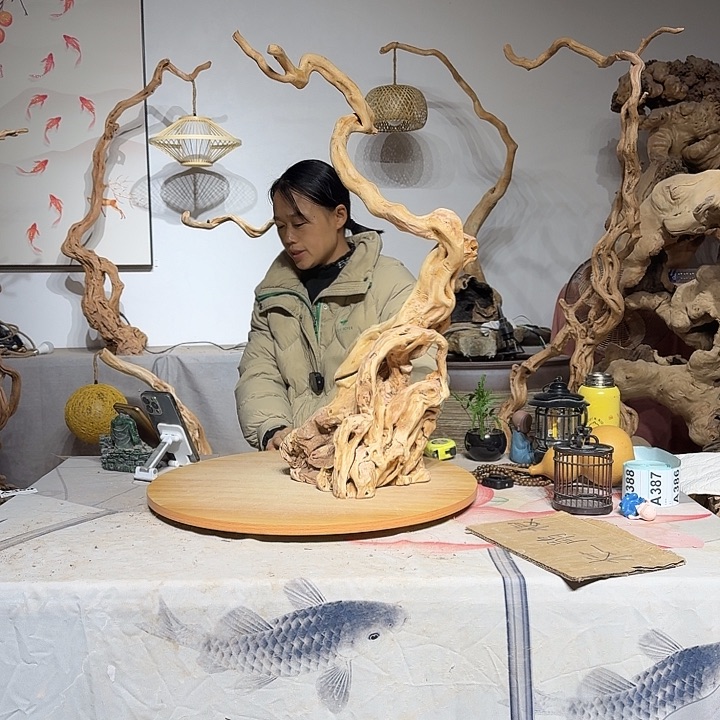 卫***杜鹃根36363636363636