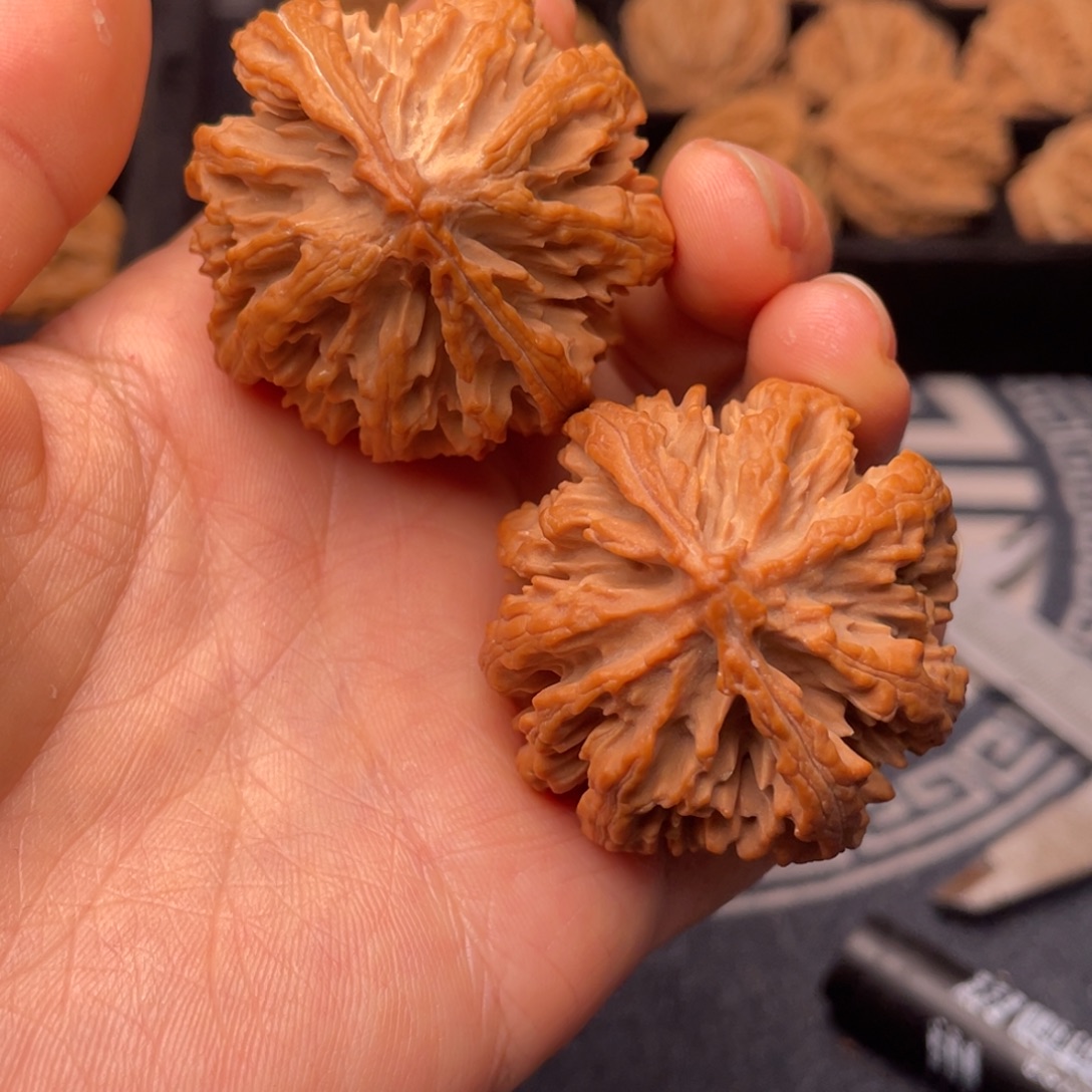 文玩核桃吊坠秦岭核桃25