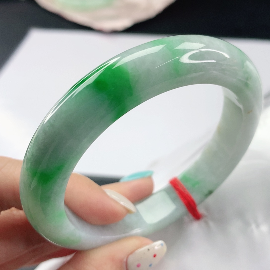 翡翠手镯未镶嵌，336