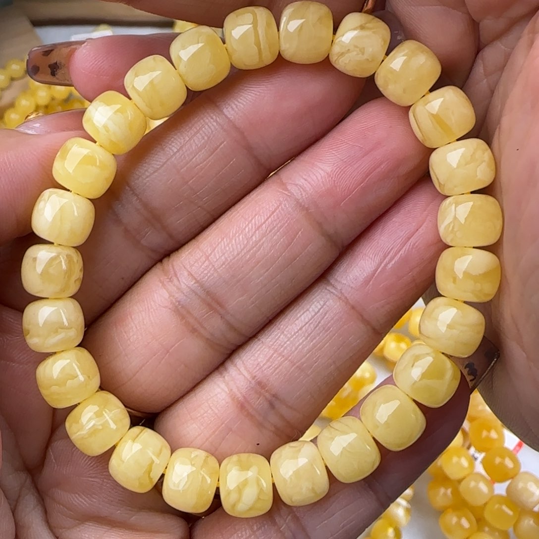 蜜蜡手链未镶嵌妖白花老型手串