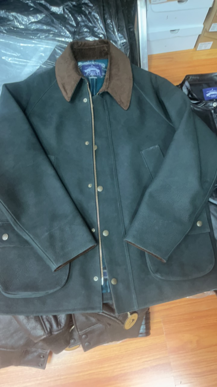 直播福利皮衣牛皮霸波尔