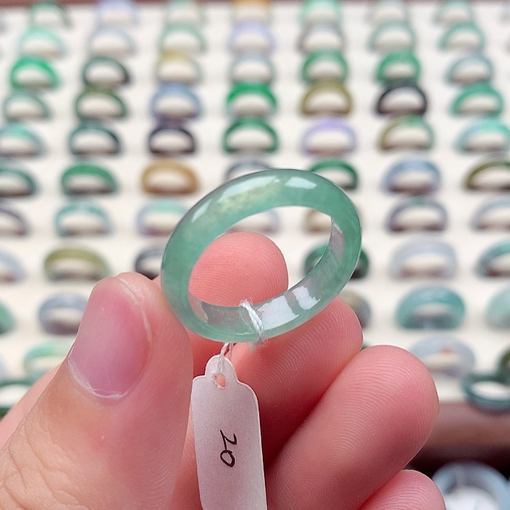 翡翠戒指未镶嵌20号