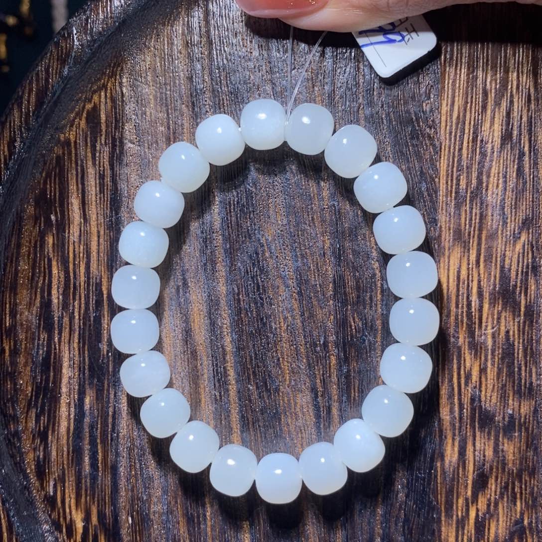 和田玉手串未镶嵌午****焙卡10老型微瑕