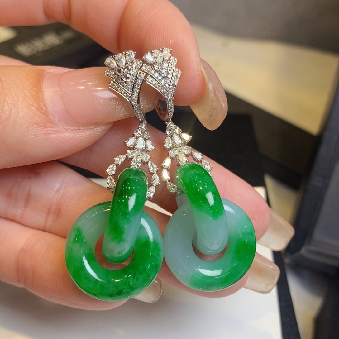 翡翠耳饰18K金镶嵌双环