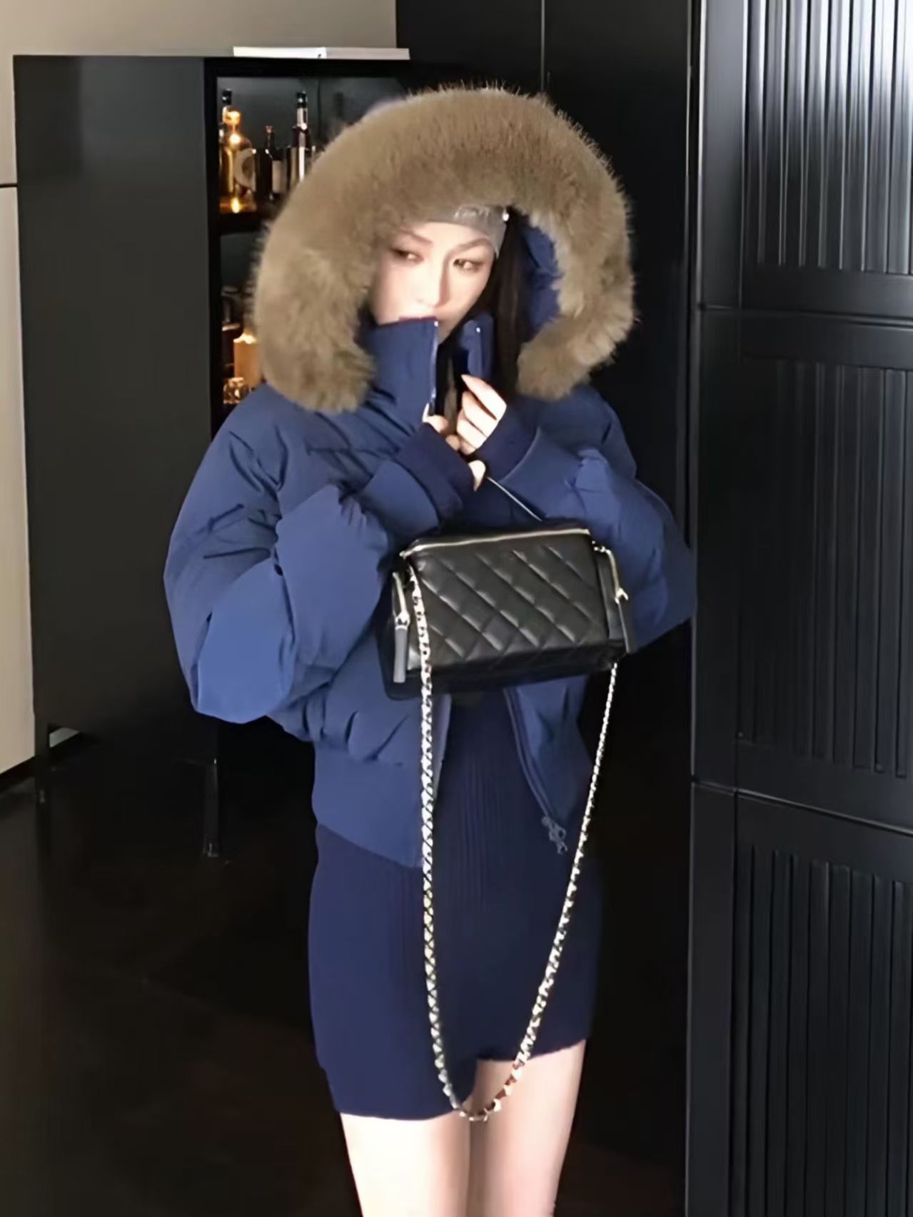 芬兰雪境大毛领棉服女短款2025新款冬装收腰加厚棉衣小个子外套