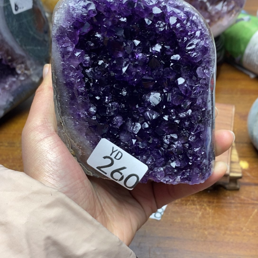 水晶大型摆件（非配饰）未镶嵌