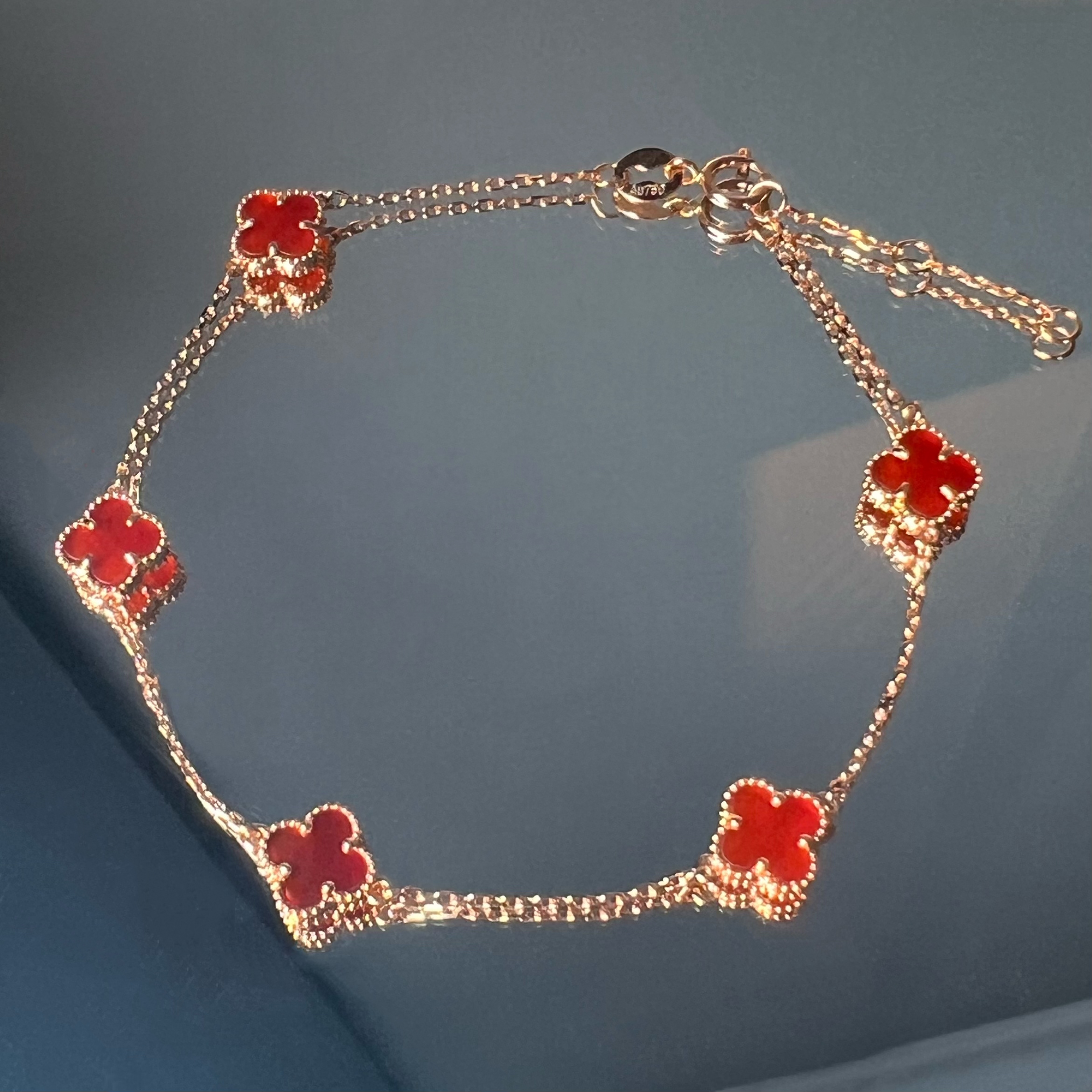 【新粉福利】18K金红玛瑙小五花手链