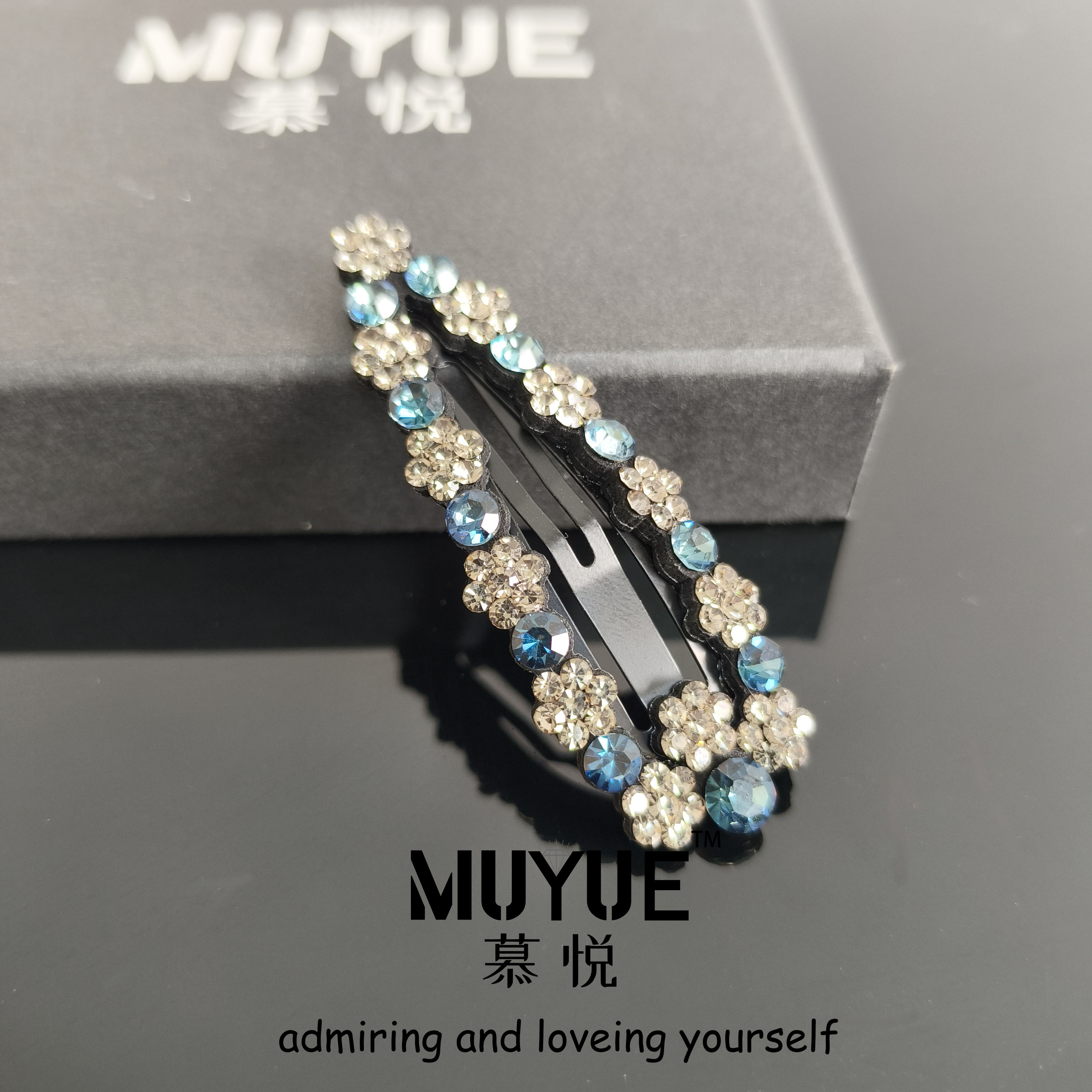 慕悦-【花颜】专柜正品花形经典掰掰夹6cmBB夹5045