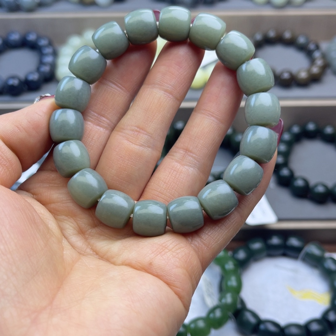 和田玉手链未镶嵌