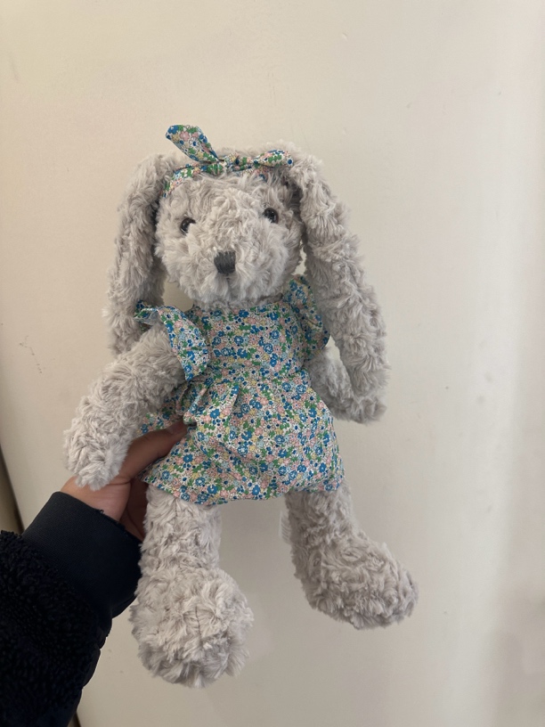 子田推荐-儿童绿色碎花衣服兔子玩偶