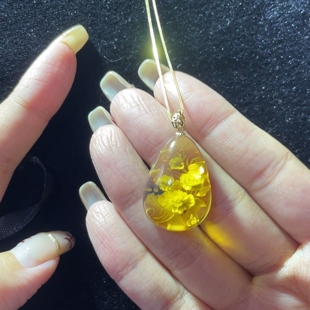 蓝珀珠宝奇石18K金镶嵌