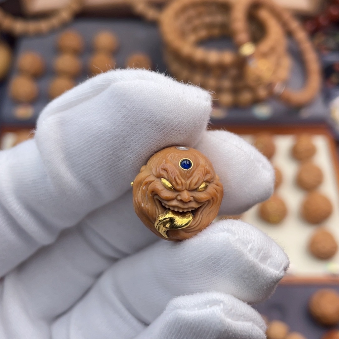 猴头核桃吊坠满工舔僧