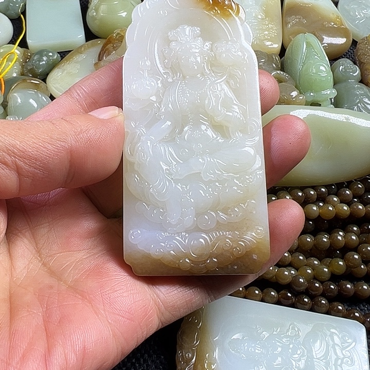 用***1和田玉未镶嵌吊坠(不含链)