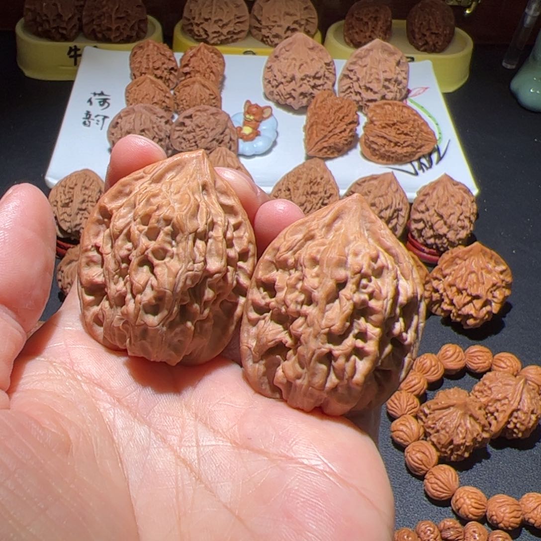 文玩核桃把件章*生水晶剑