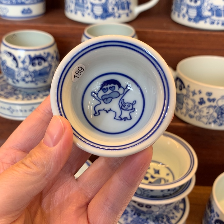蜡笔小新迷你压手杯40毫升左右189号