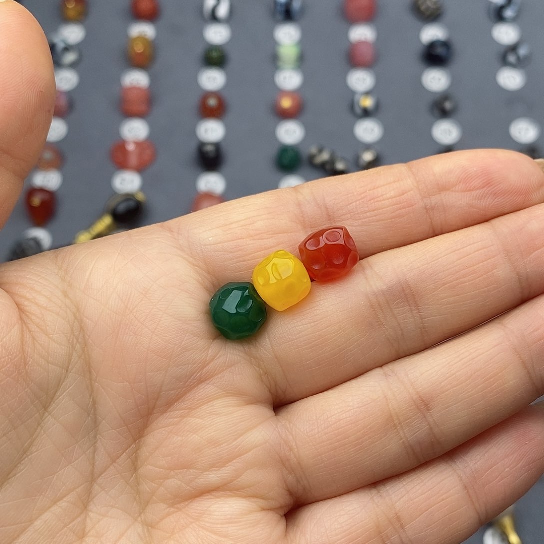 玛瑙/玉髓饰品合金