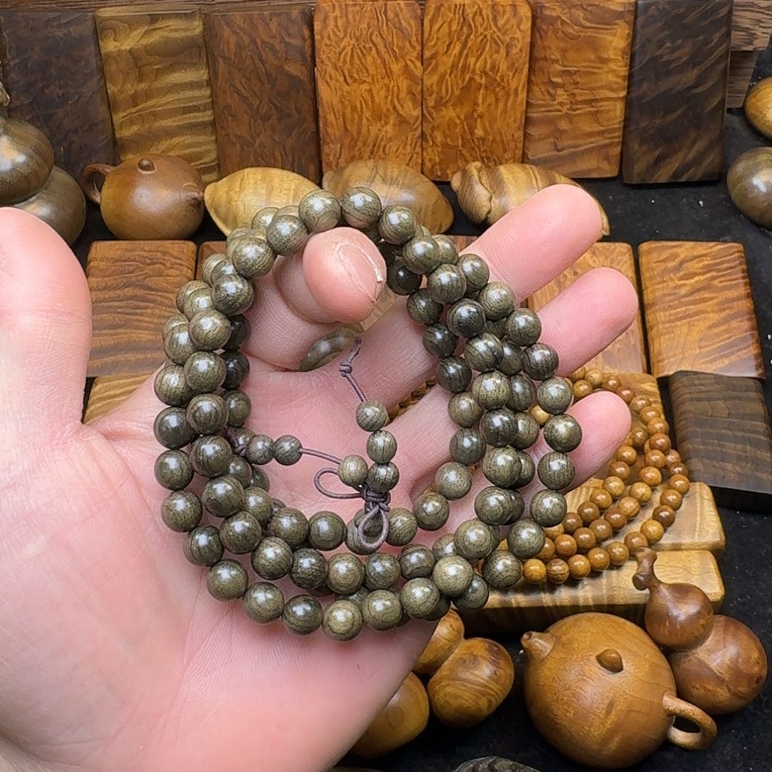 楠木金丝楠木无事牌