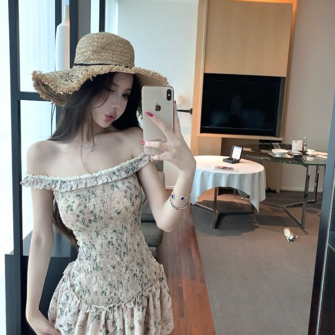 夏季辣妹气质高级显瘦千金连衣裙套装