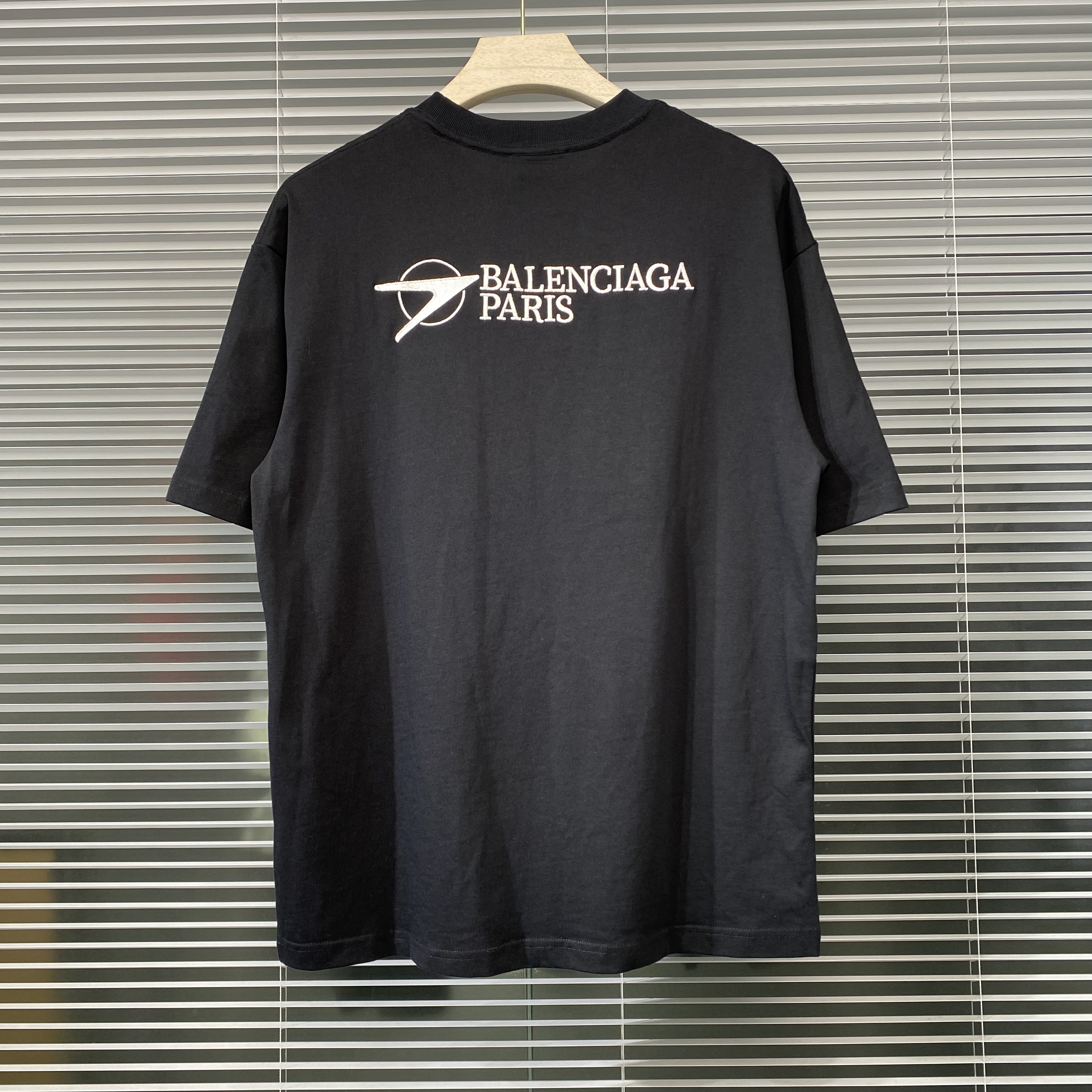 全新未使用 Balenciaga/巴黎世家 短袖 回旋镖字母刺绣 M码 k300