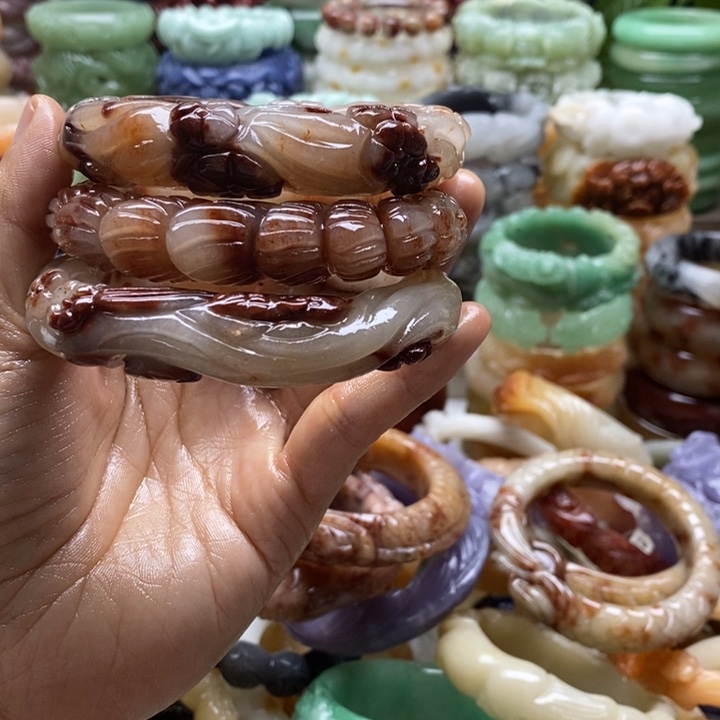 夢***影石英岩玉未镶嵌手镯