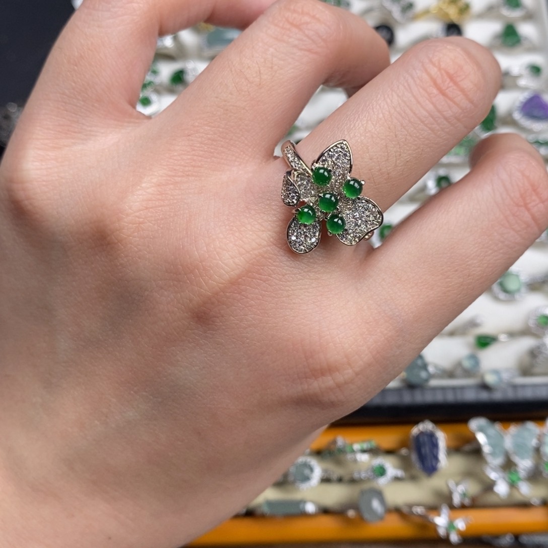 未镶嵌挂件翡翠翡翠