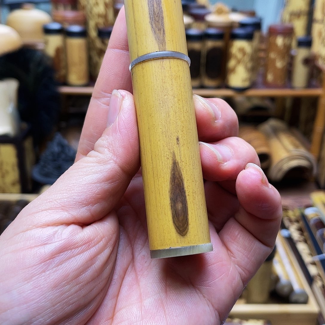 明***.老凤眼竹牙签筒大哥拍