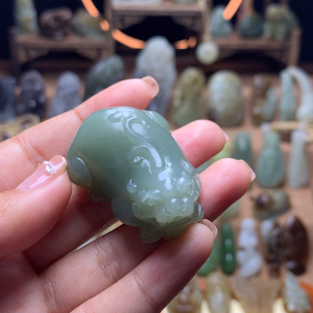 和田玉挂件未镶嵌