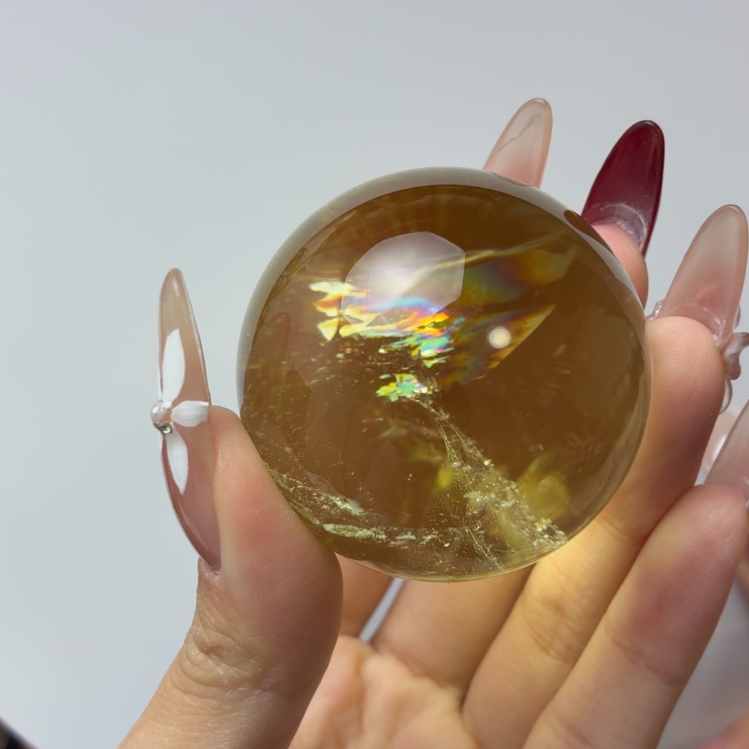 珠宝半成品黄晶未镶嵌彩虹隐山48.6mm