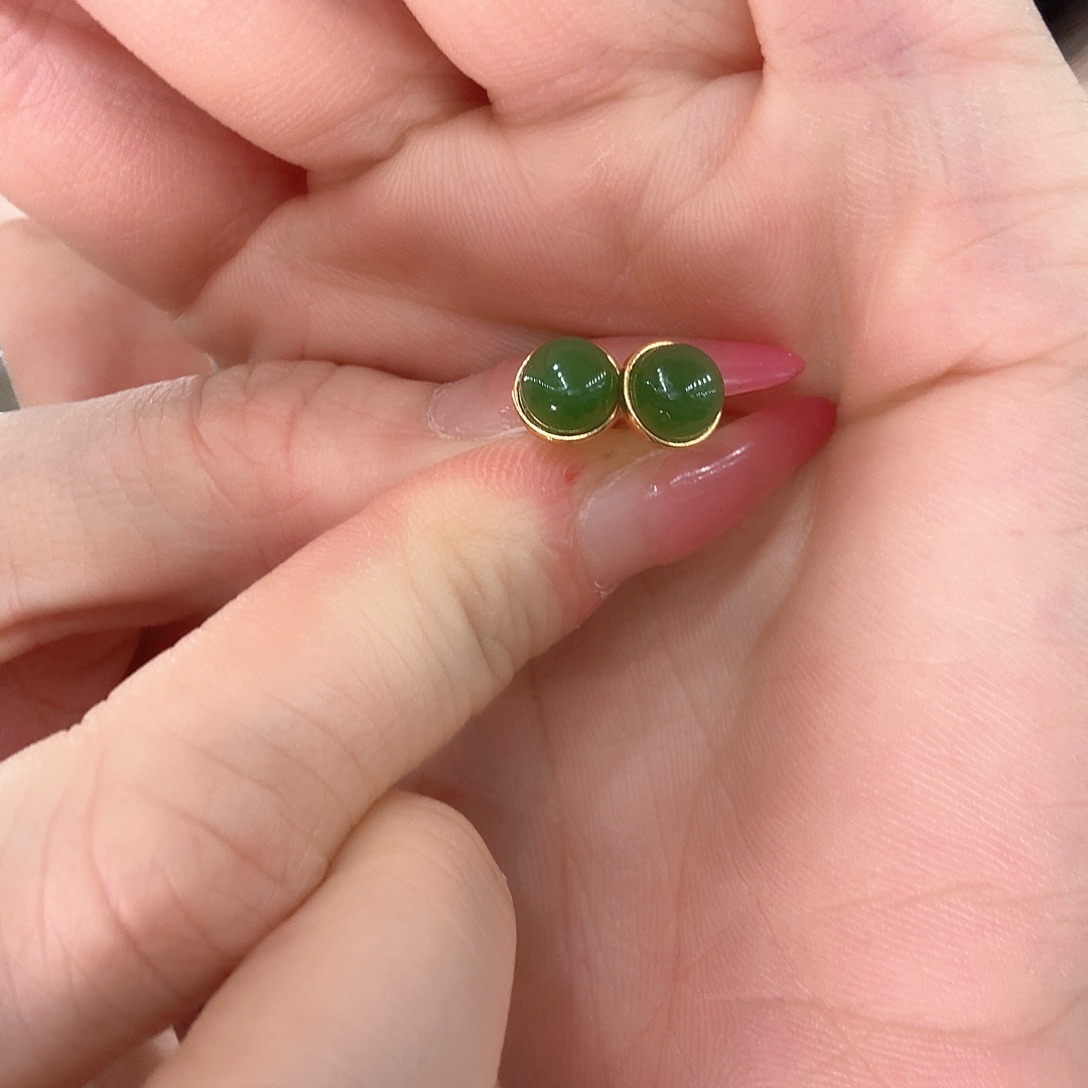 和田玉银S925镶嵌耳饰