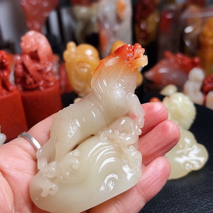 寿山石往**风千禧芙蓉寿山石