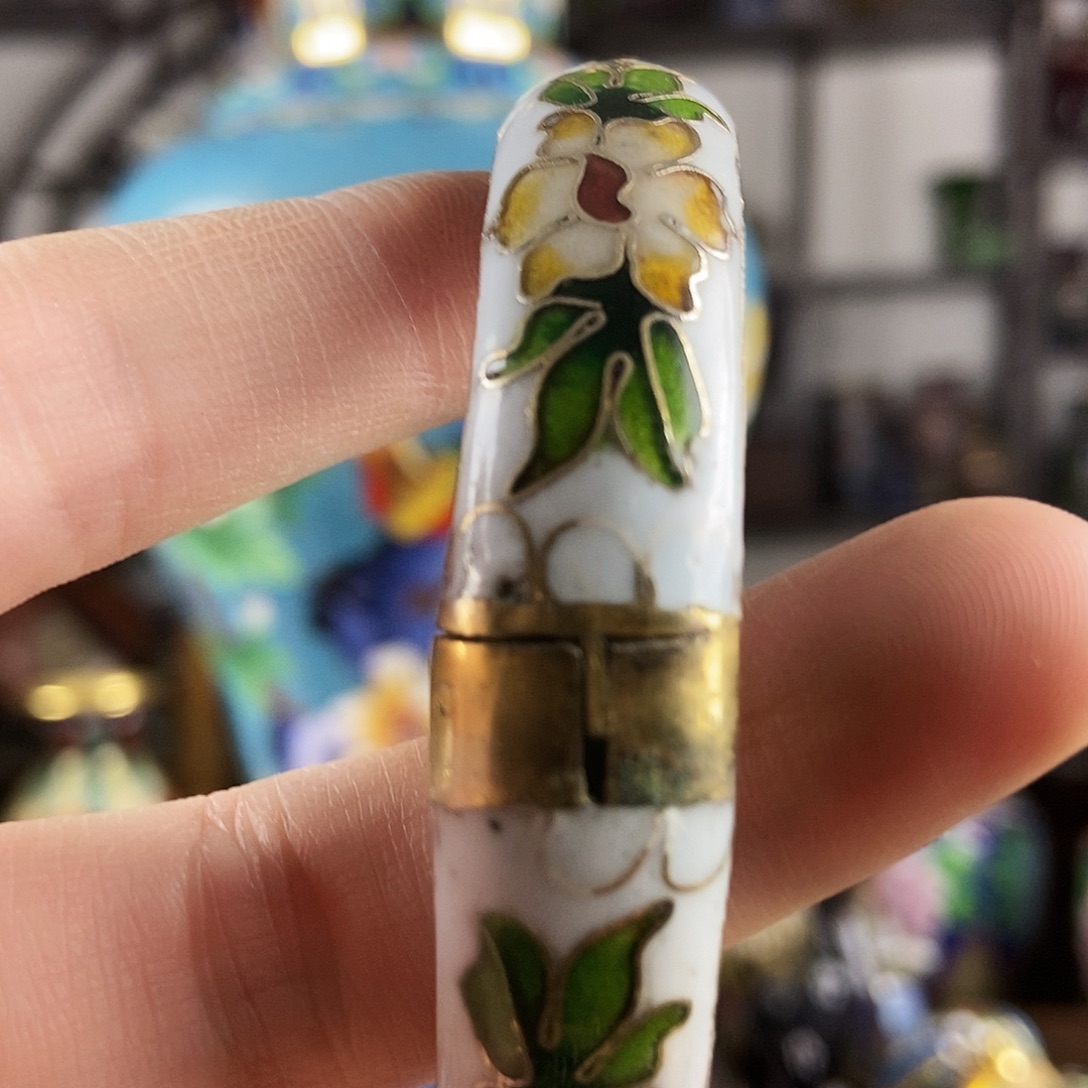 丨***l景泰蓝老手镯一个