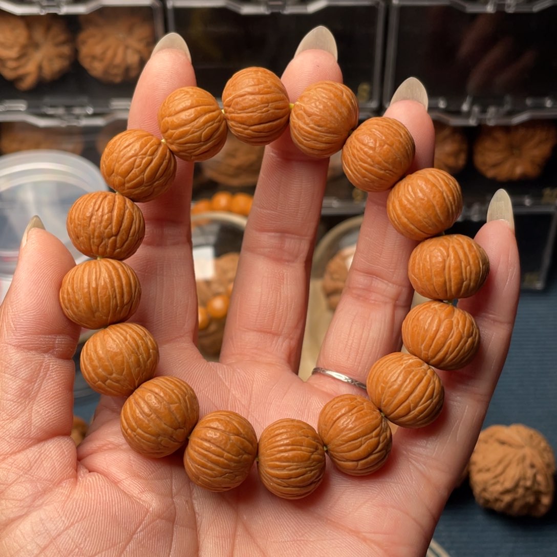 文玩核桃把件1.6猴头