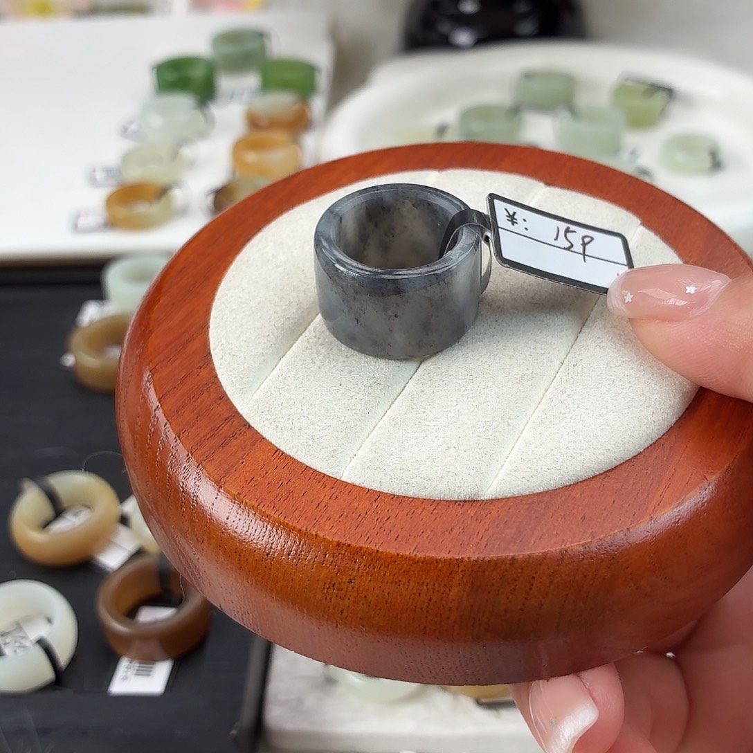 和田玉未镶嵌戒指Q41青花圆切内径17.2